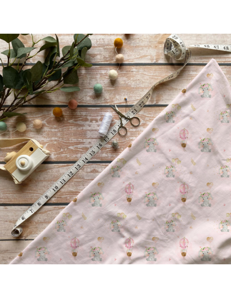 tissu éléphant rose