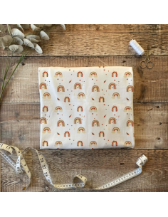 tissu arc en ciel blanc