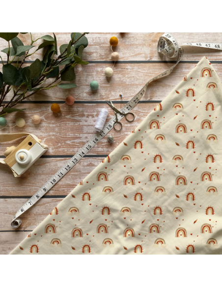 tissu arc en ciel beige