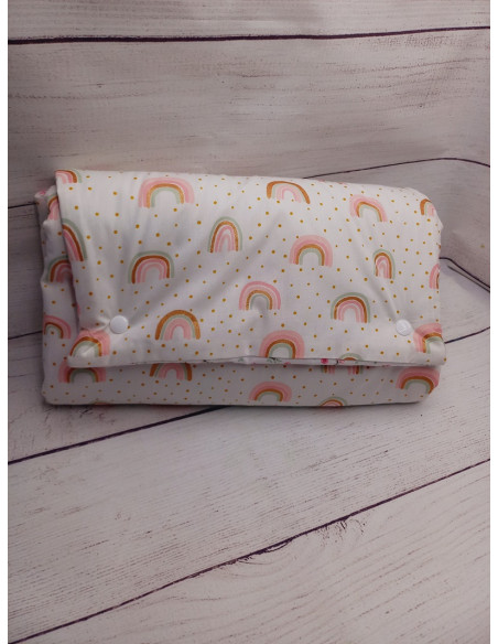 Matelas à langer nomade arc en ciel