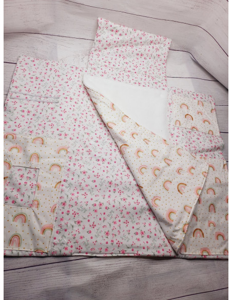 Matelas à langer nomade arc en ciel