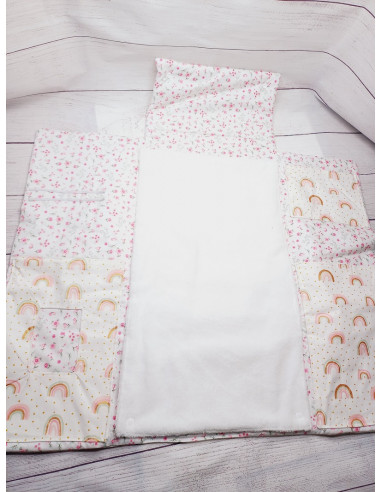 Matelas à langer nomade arc en ciel