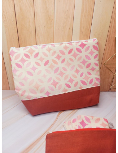 9 Trousses de toilette en stock