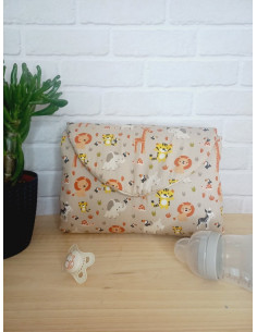 Pochette / tapis à langer nomade personnalisable