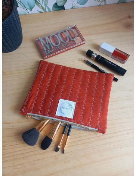 Pochette à maquillage brique molletonnée a fleurs