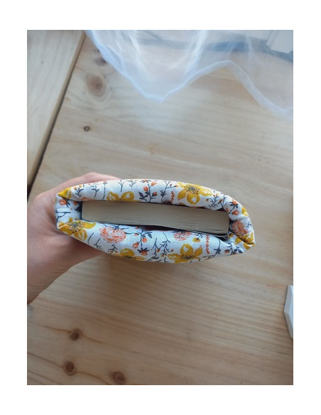 Housse livre réversible Pocket / liseuse / tablette personnalisée