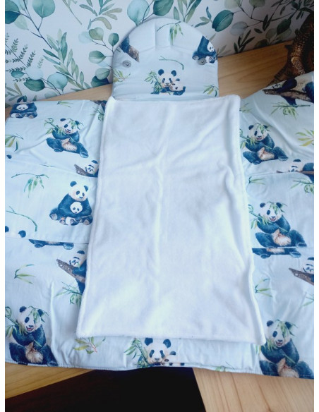 Pochette / tapis à langer nomade panda
