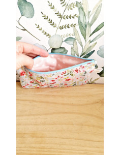 Trousse à maquillage fleurs bleues 2