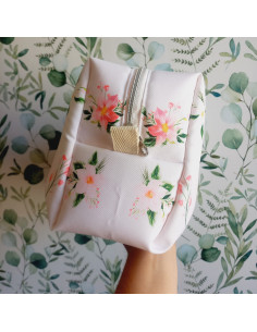 Trousse de toilette biche en stock 2