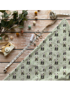 Tissus Pandas en Douceur ( fond vert)