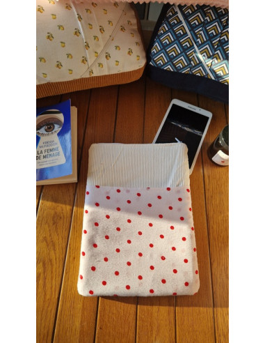 Housse livre broché velours blanc a pois