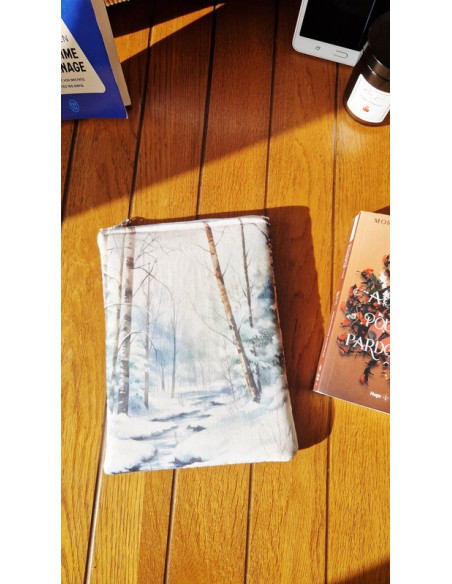 Housse liseuse ou livre Hiver Pocket