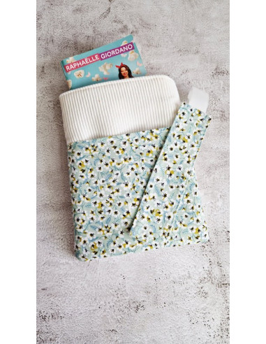 Housse liseuse ou livre avec poche et marque page