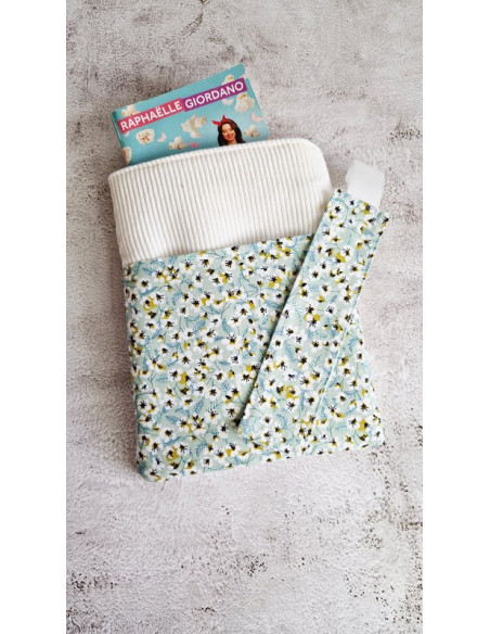 Housse liseuse ou livre avec poche et marque page