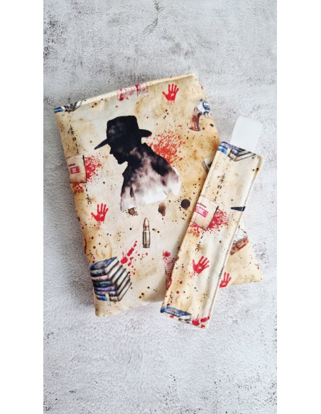 Housse liseuse ou livre avec marque page " thriller"