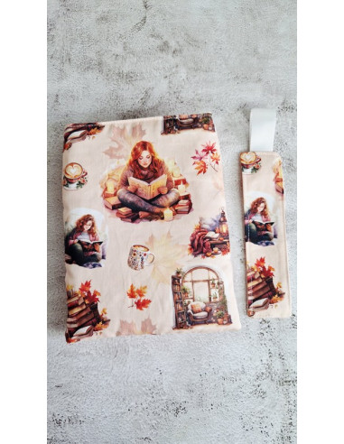 Housse liseuse ou livre avec marque page "...