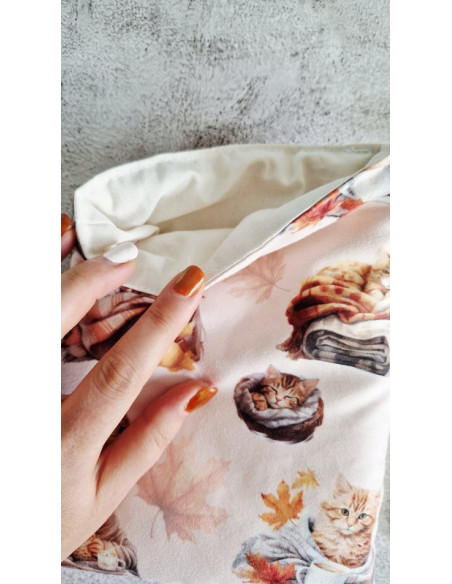 Housse liseuse ou livre avec marque page " automne douillet"